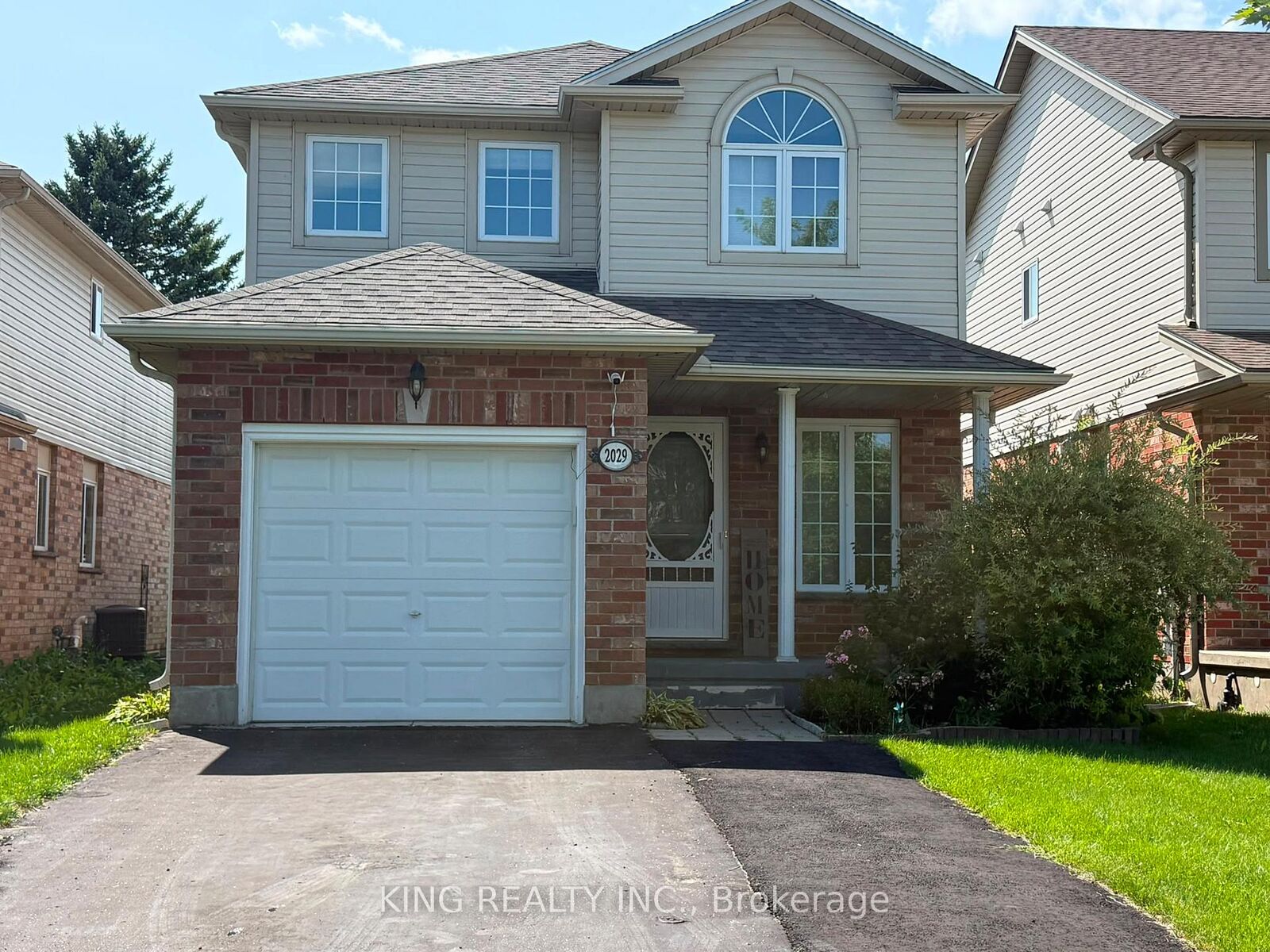 Property Photo:  2029 Foxwood Avenue  ON N6G 0C6 