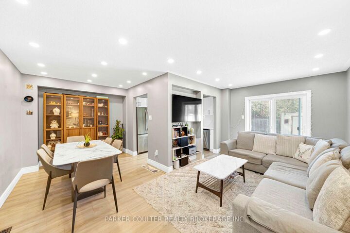 Property Photo:  16 Drake Drive  ON L4N 8W3 