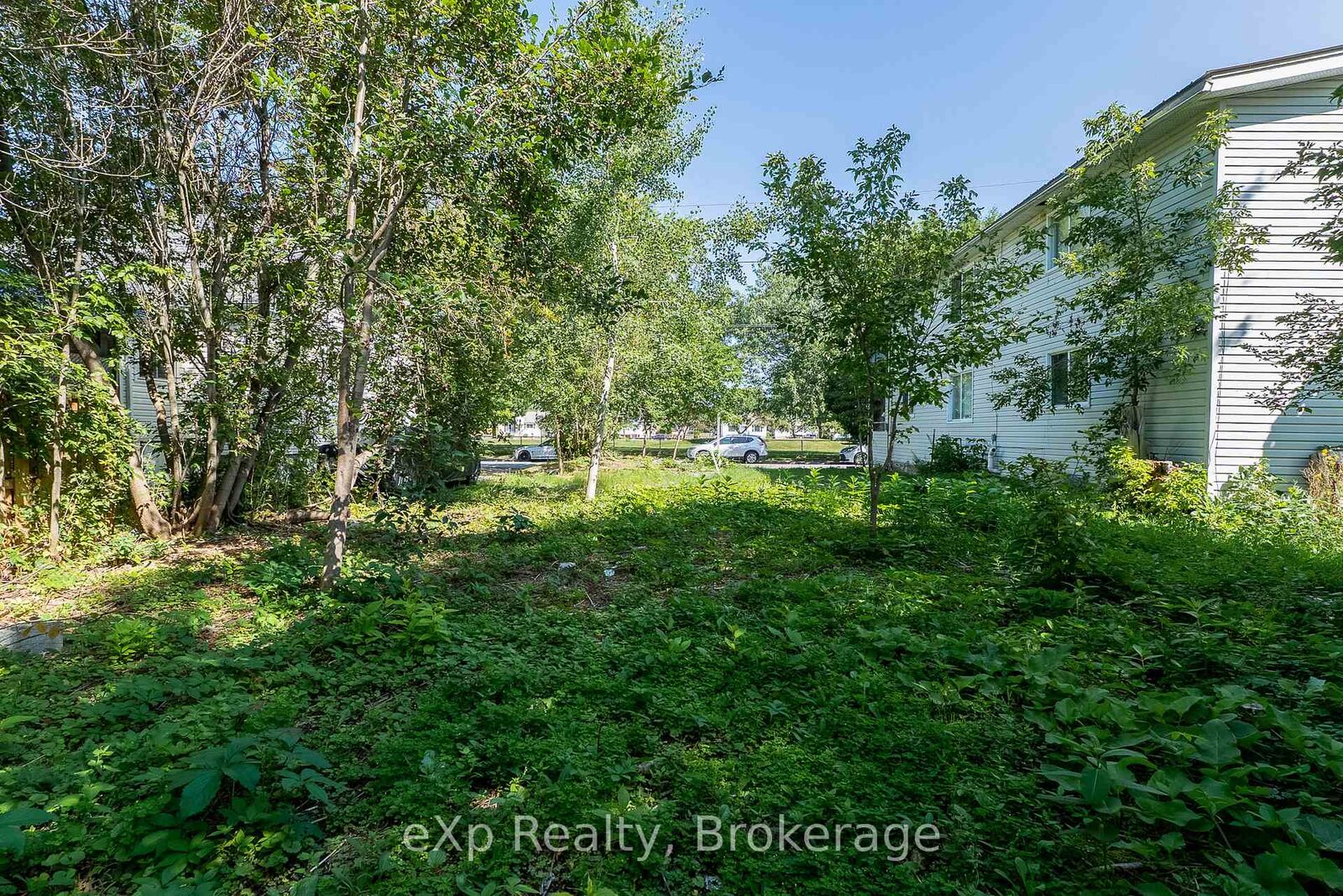Property Photo:  169 St George Street  ON P3C 2W9 