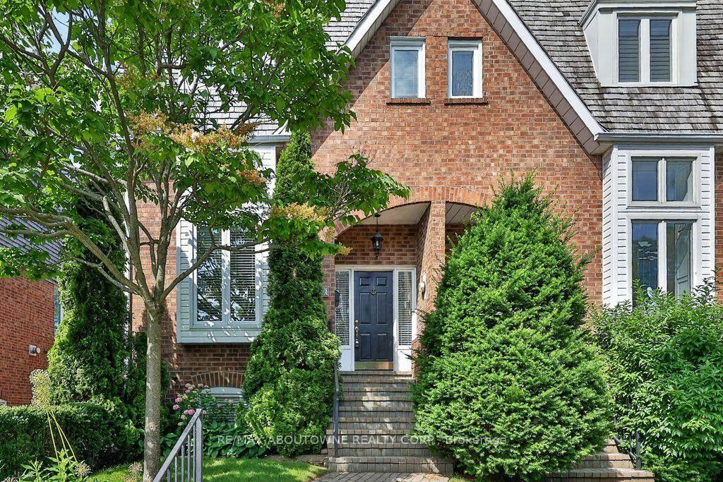 Property Photo: 86 Forsythe Street ON L6K 3J8