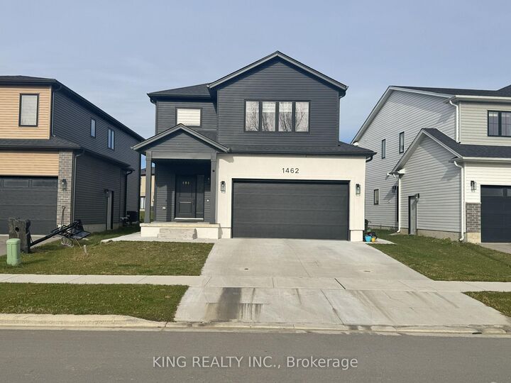 Property Photo:  1462 Twilite Boulevard Upper  ON N6G 3R5 