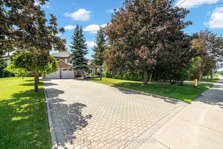 Property Photo: 5097 14th Avenue ON L3S 3K4