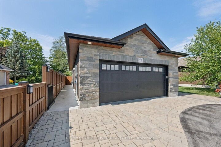 Property Photo: 25 Ambrosia Terrace ON K8V 0G7