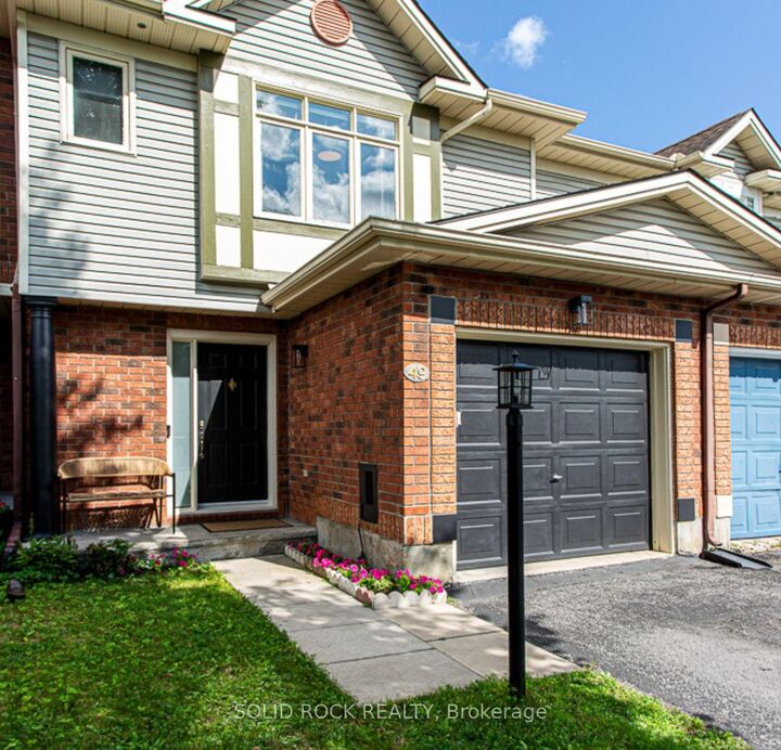Property Photo:  49 Longshire Circle  ON K2J 4K7 