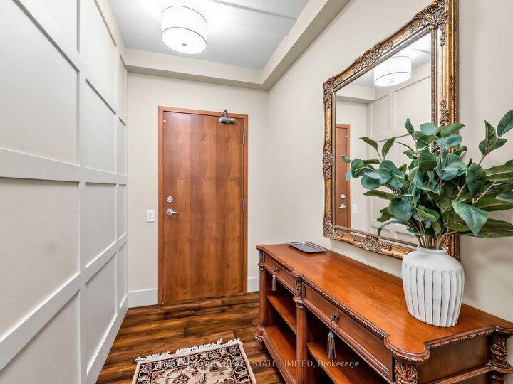 Property Photo: 500 Queens Quay 318W ON M5V 3K8