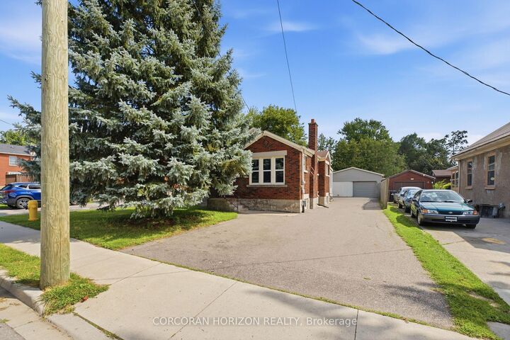 Property Photo:  111 Elliott Street  ON N1R 2J9 