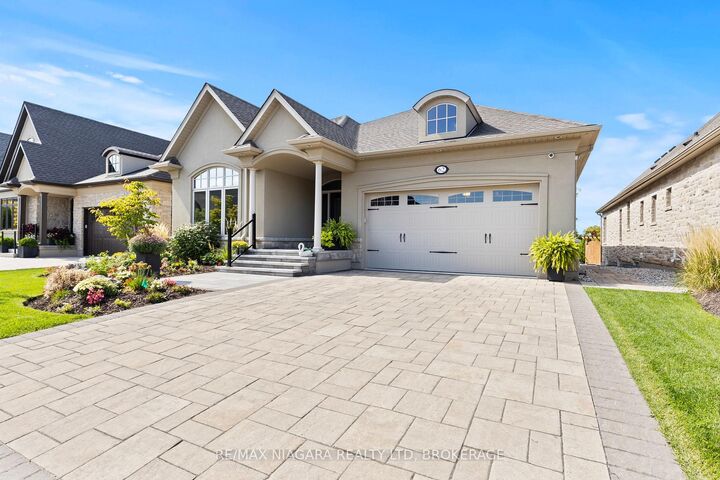 Property Photo: 62 Millpond Road ON L0S 1J1