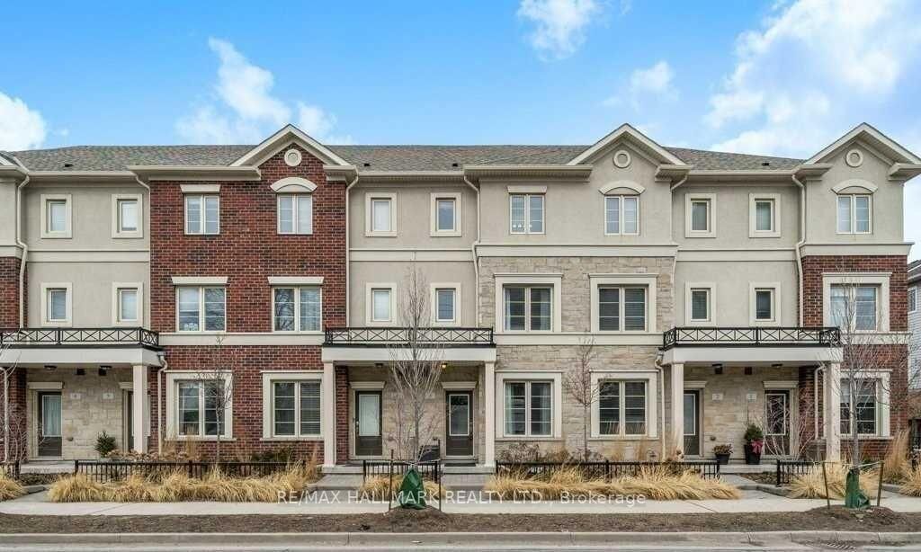 Property Photo:  636 Evans Avenue 3  ON M8W 0A8 