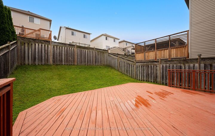 Property Photo: 111 Parkvale Drive ON N2R 1Z6