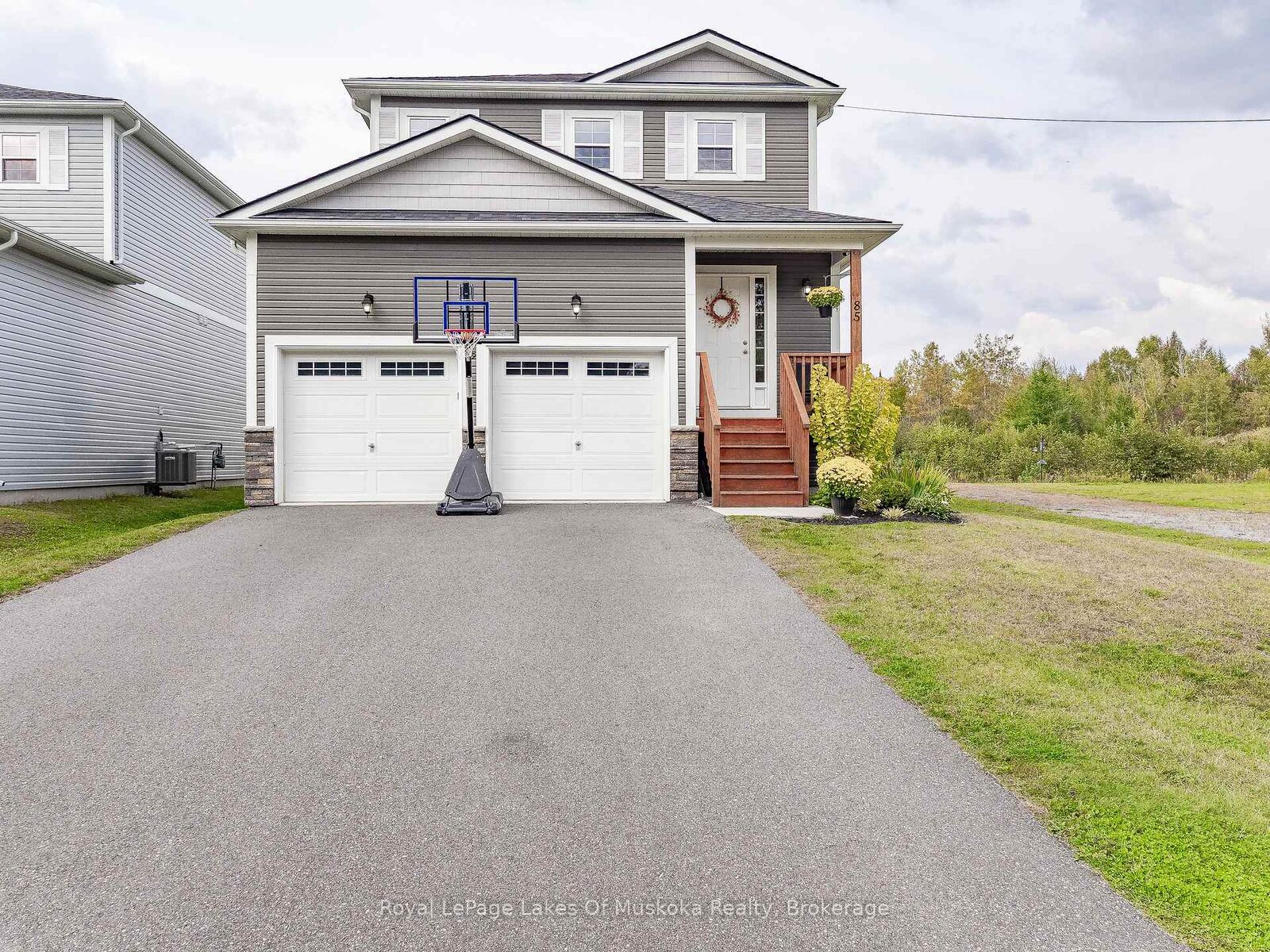 Property Photo: 85 Douglas Drive ON P1L 0L3
