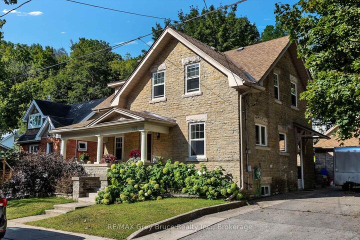 Property Photo: 772 3rd Avenue W ON N4K 4P3