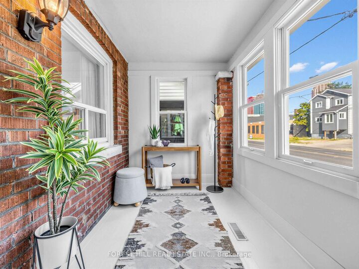 2375 Gerrard Street E — photo 1