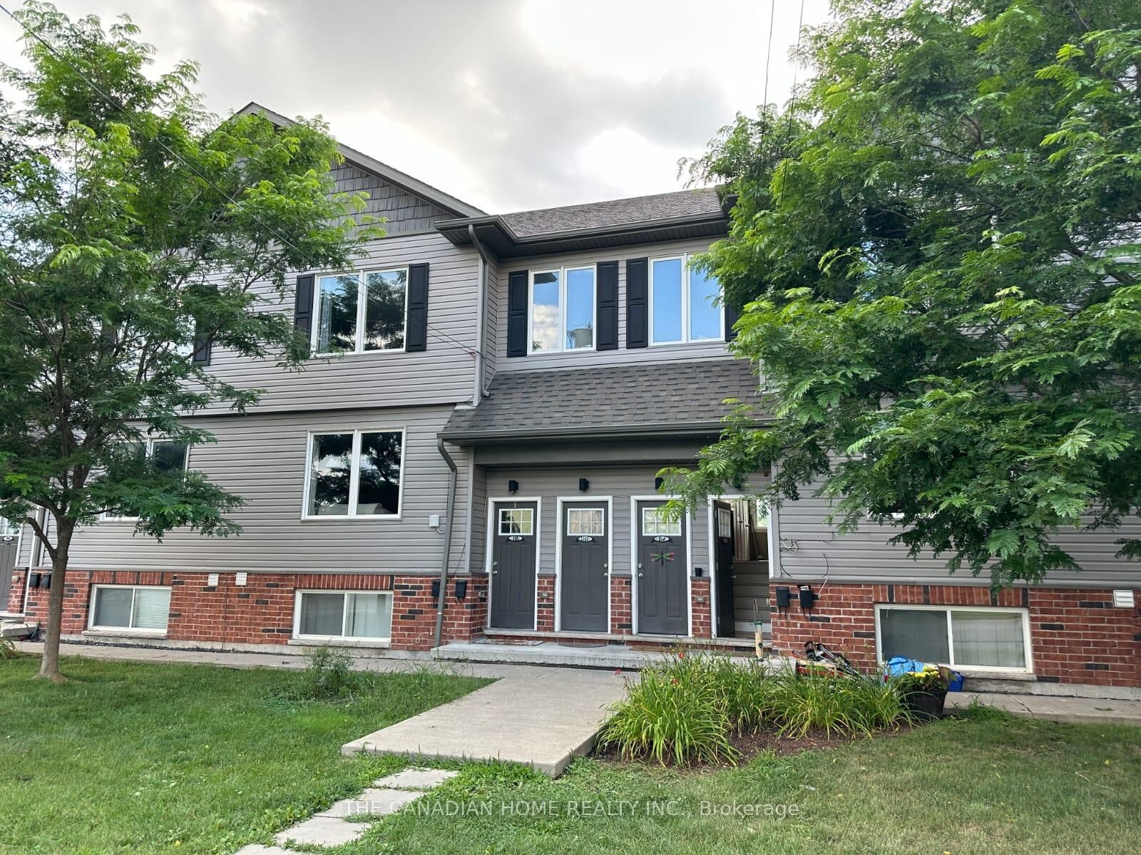 Property Photo:  220 Erie Street 220  ON L3K 0A6 