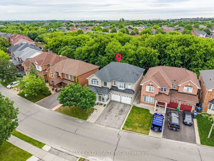 141 Whitwell Drive — photo 1