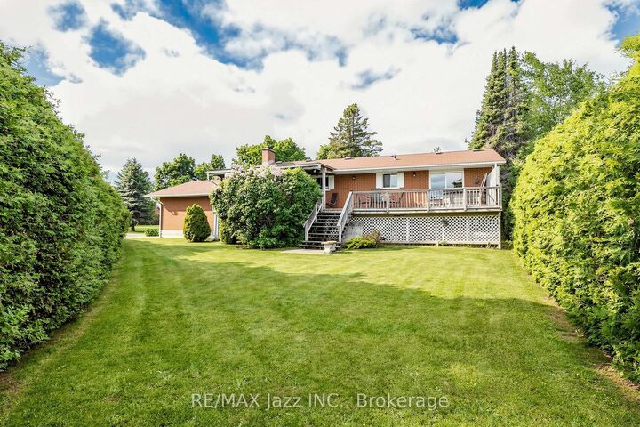 Property Photo: 15 Beavers Lane ON K0M 2T0