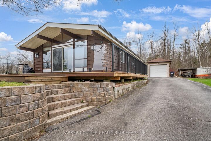 Property Photo: 2238 Lakeshore Road E ON L0L 1T0
