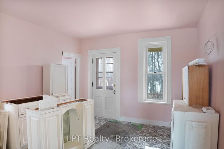 Property Photo: 254 High Street ON N0H 2L0