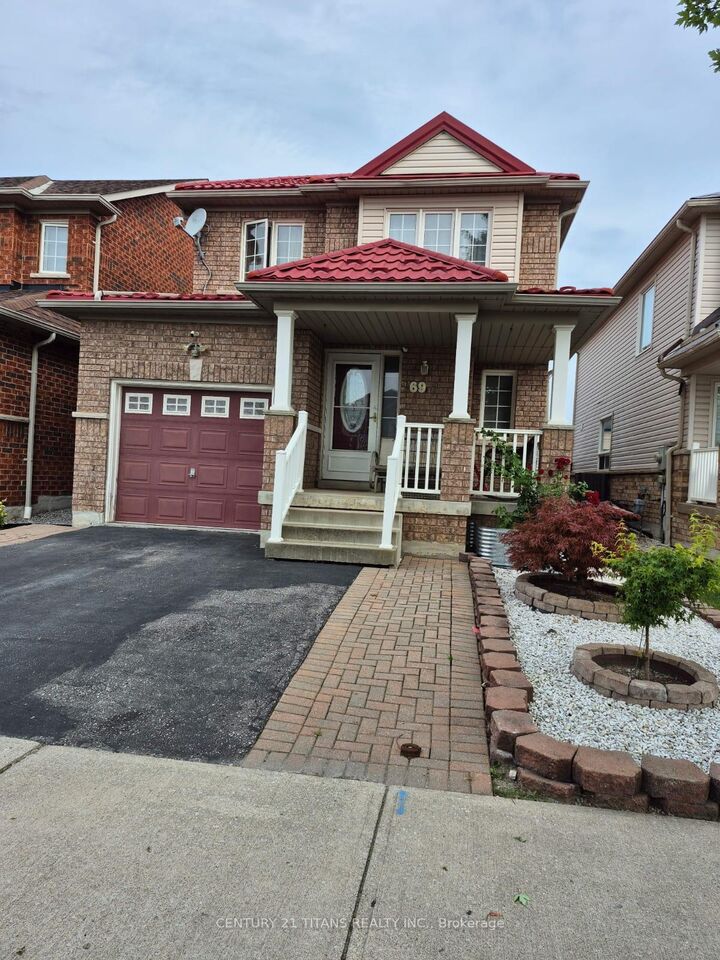 Property Photo: 69 Rampart Crescent ON L1P 1T7