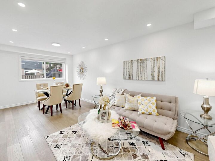 Property Photo:  3 New Port Way  ON L3T 5G3 