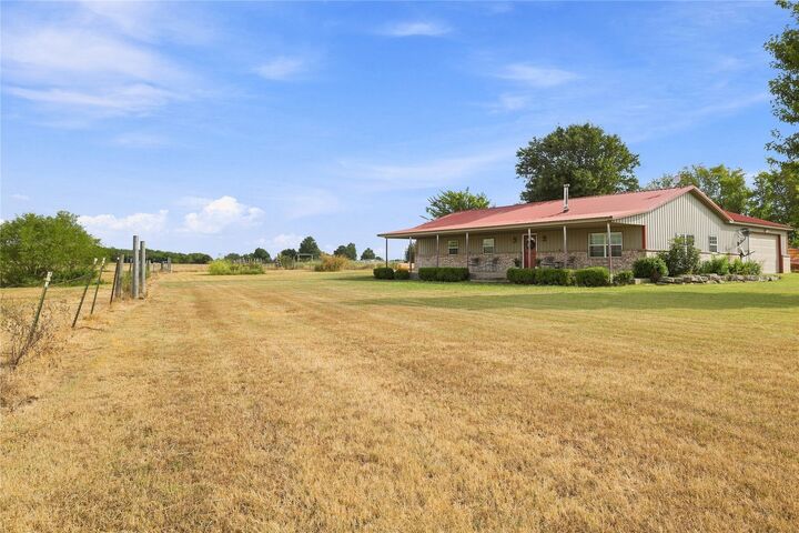 Property Photo:  400616 W 4000 Road W  OK 74021 
