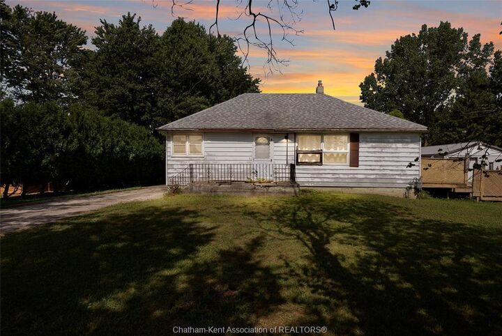 Property Photo: 797 McNaughton Avenue East ON N0P 2L0