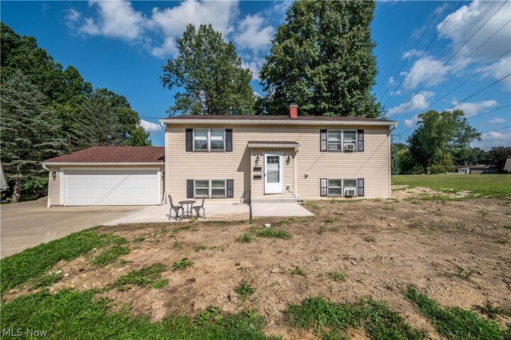 Property Photo:  3907 S Schenley Avenue  OH 44511 