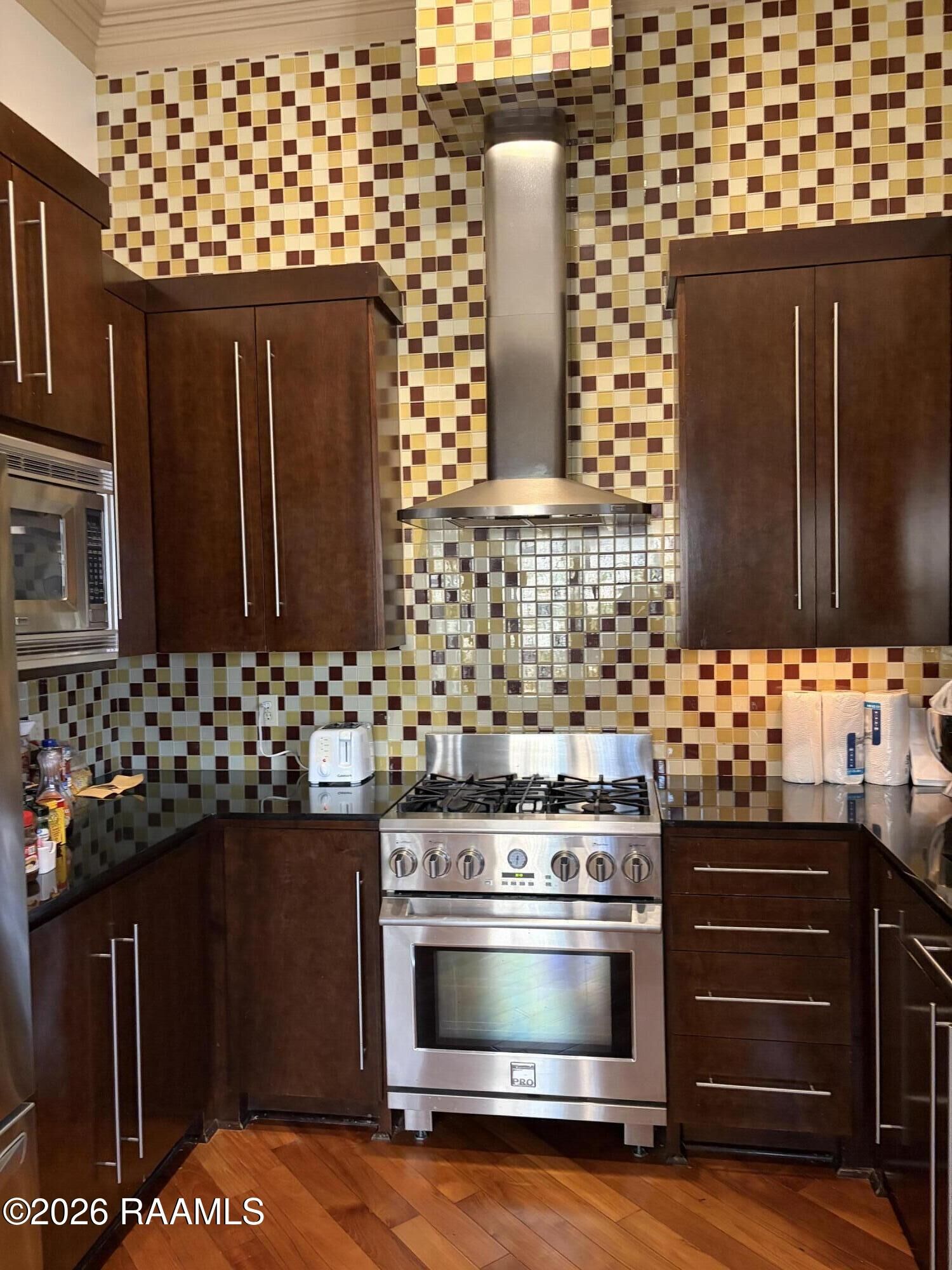 Property Photo:  302 Richland Avenue Unit 101C  LA 70508 