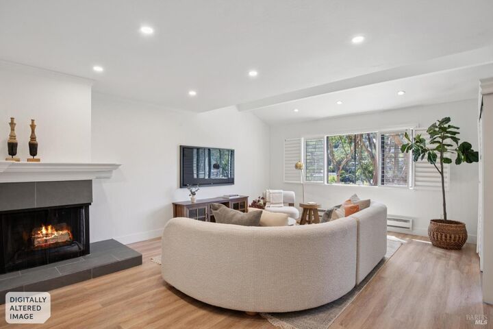 Property Photo:  67 Corte Mesa Drive  CA 94901 