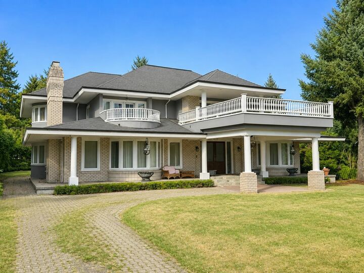 1277 W King Edward Avenue — photo 1