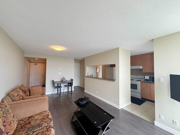 Property Photo:  5380 Oben Street 1905  BC V5R 6H7 