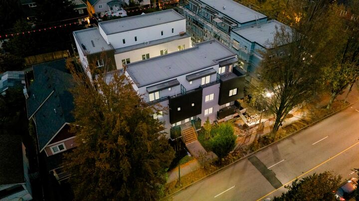 Property Photo: 2085 E 1st Avenue 111 BC V5N 1B6