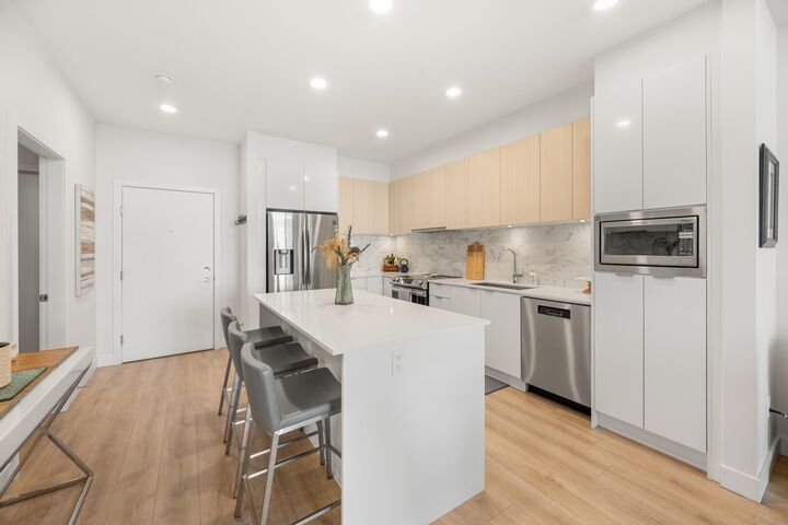 Property Photo: 1792 Starling Drive 413 BC V4M 0E4