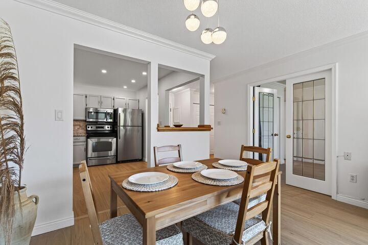 Property Photo:  1350 Vidal Street 102  BC V4B 5G6 