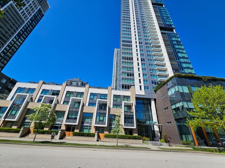 Property Photo: 6471 Telford Avenue BC V5H 0B6