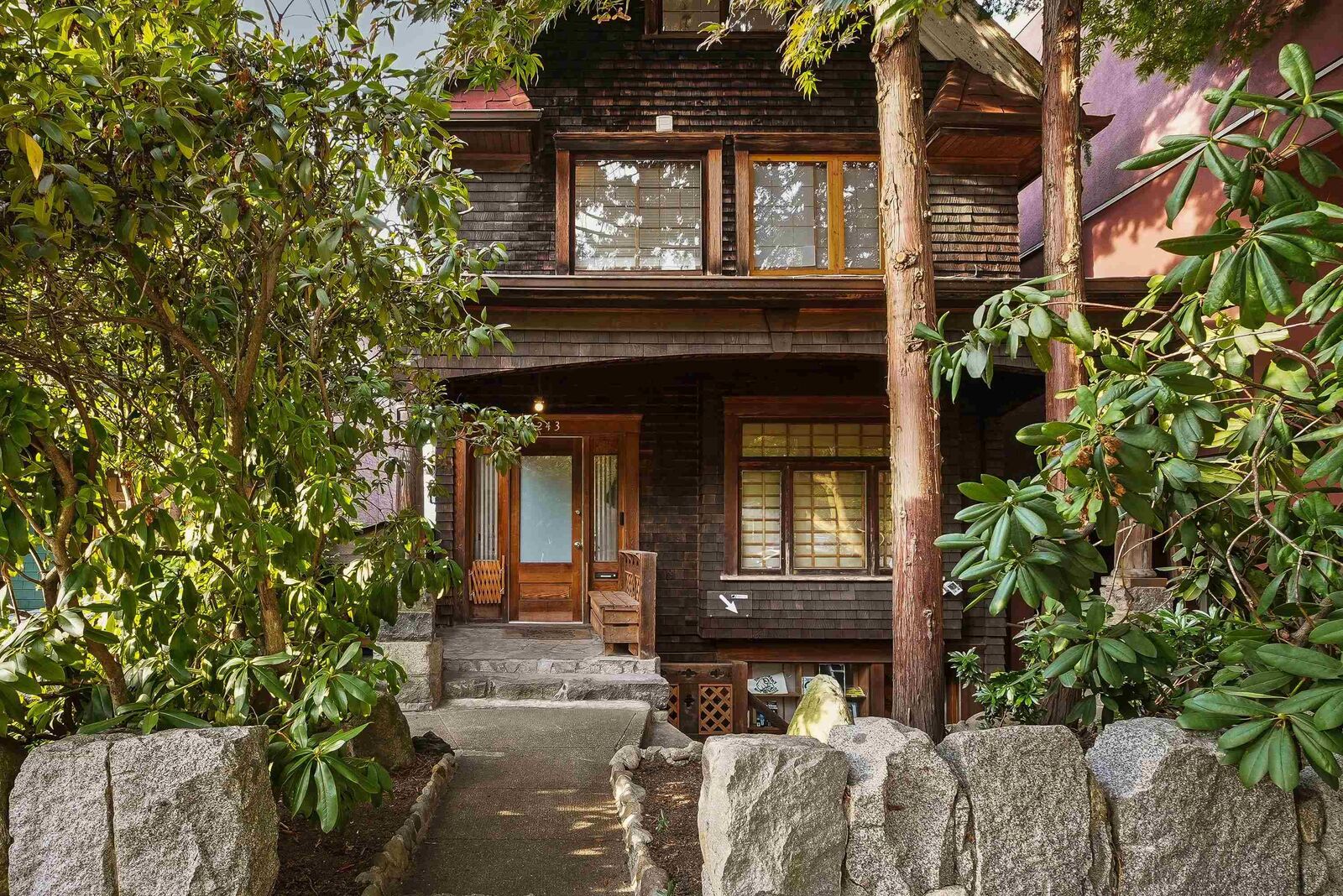 Property Photo: 1243 W 7th Avenue BC V6H 1B7