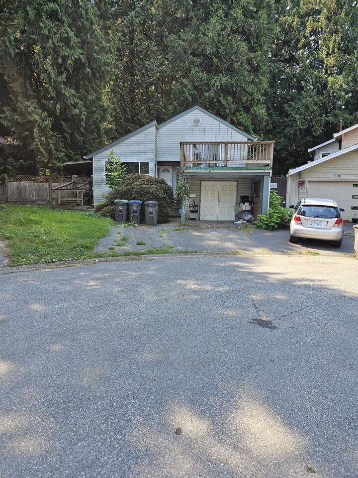 Property Photo: 14718 101A Avenue BC V3R 7E7