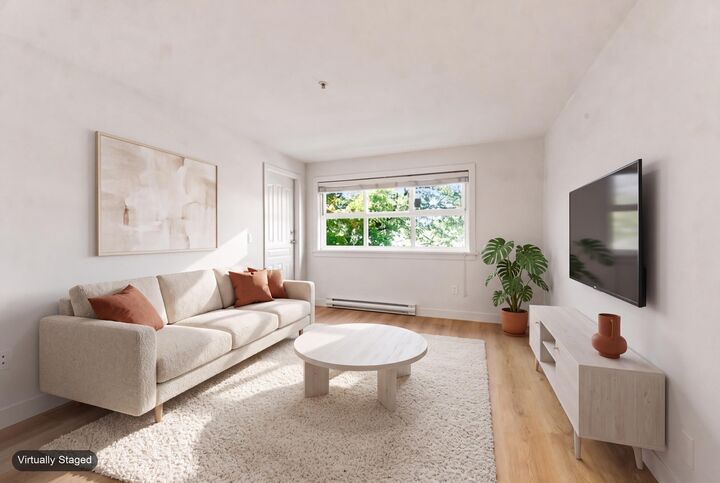 2928 Commercial Drive 301 — photo 1
