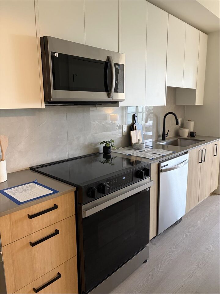 Property Photo: 10065 133 Street 408 BC V3T 3Y6