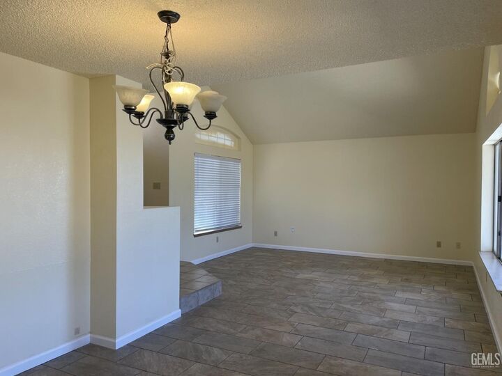 Property Photo:  6213 Quaking Aspen Street  CA 93313 