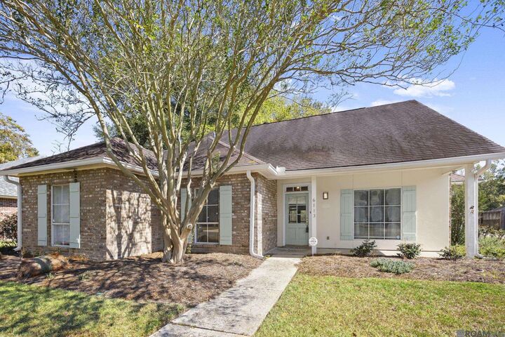 Property Photo: 6113 Belle Grove Dr LA 70820