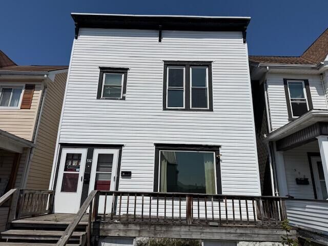 Property Photo:  310 Spruce Ave  PA 16601 