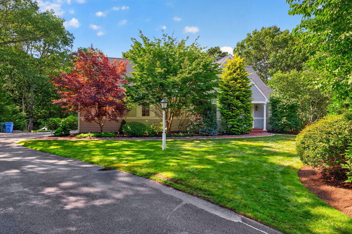 Property Photo:  28 Longshank Circle  MA 02536 