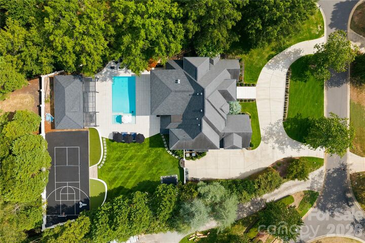 Property Photo:  8821 Covey Rise Court  NC 28226 