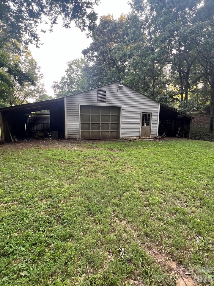 Property Photo:  319 Settlement Drive  NC 28107 