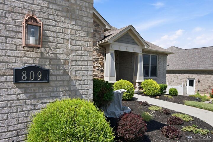 Property Photo:  809 Morgan Drive  OH 45050 