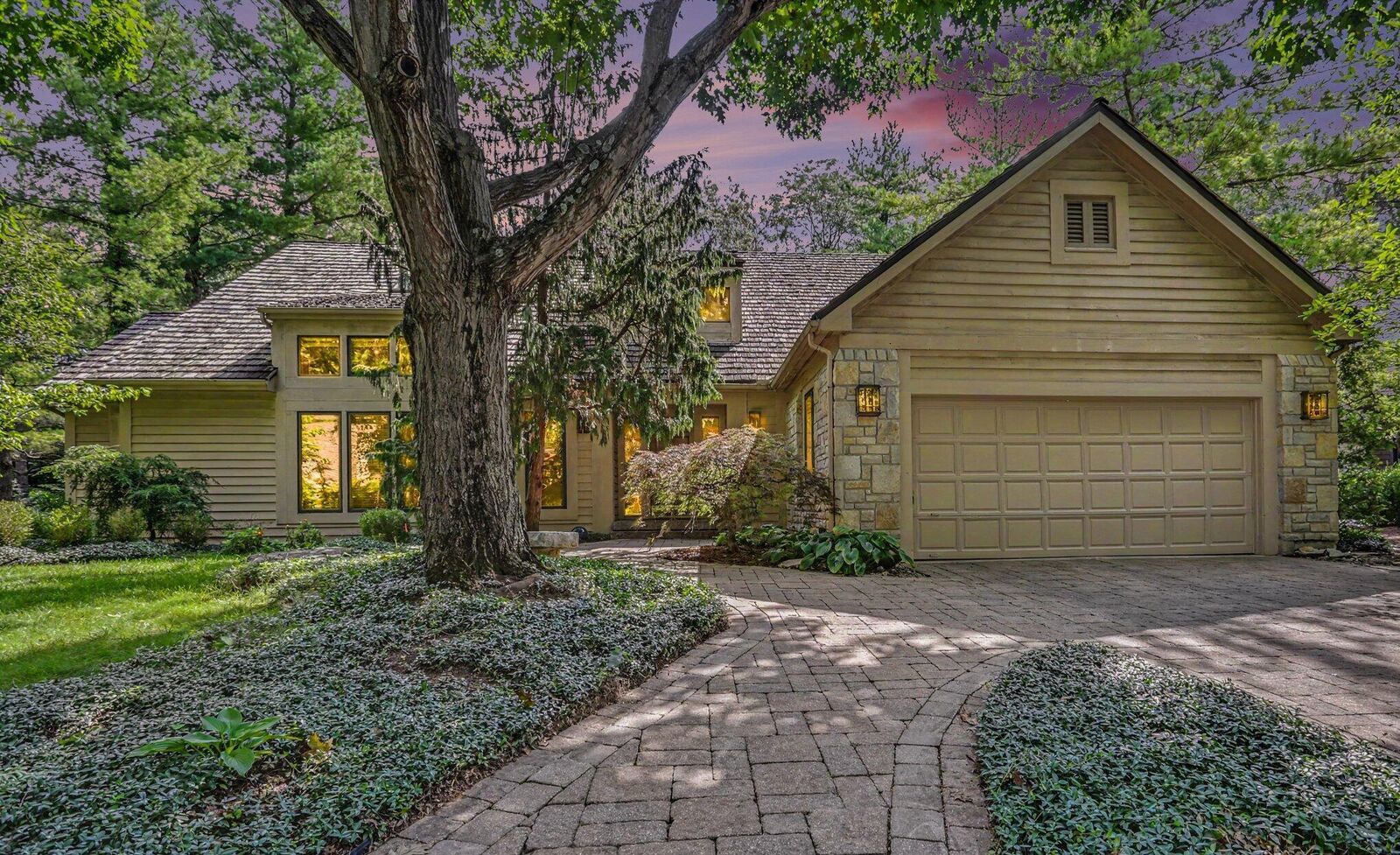 Property Photo: 6468 Quarry Lane OH 43017