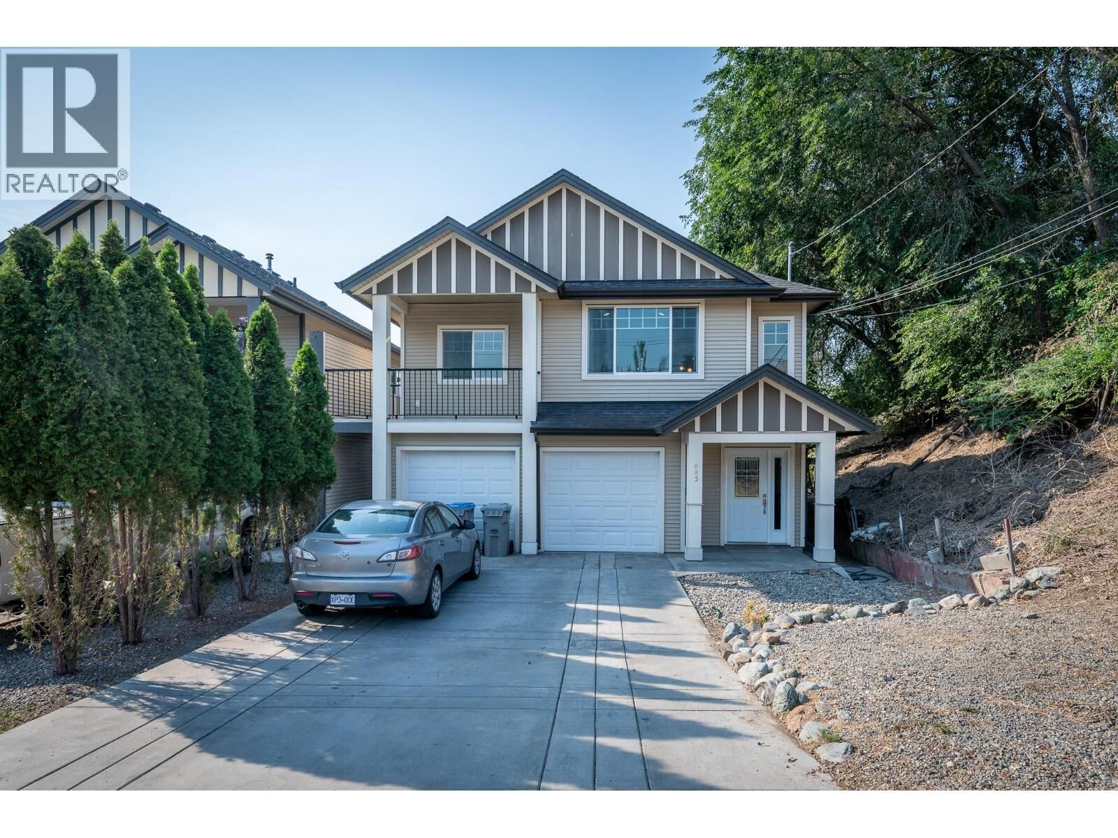 Property Photo: 885 Georgeann Road BC V2B 6H9
