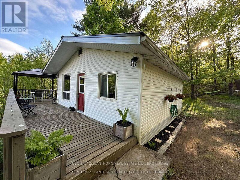 Property Photo: 1024 Harrington Lane ON K0H 0B6