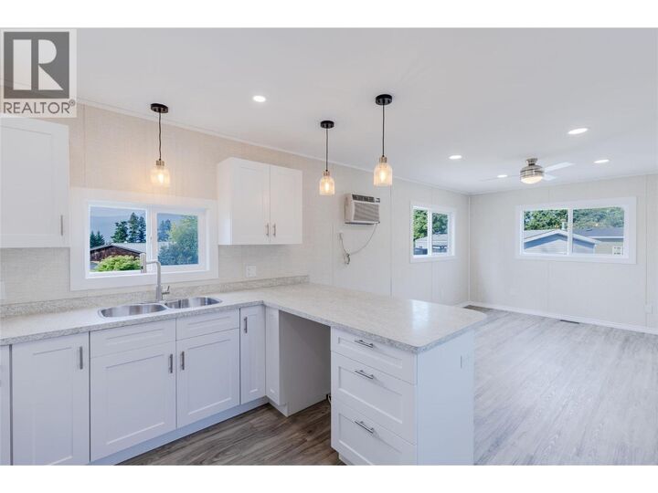 Property Photo: 1421 Erickson Road 21 BC V0B 1G1
