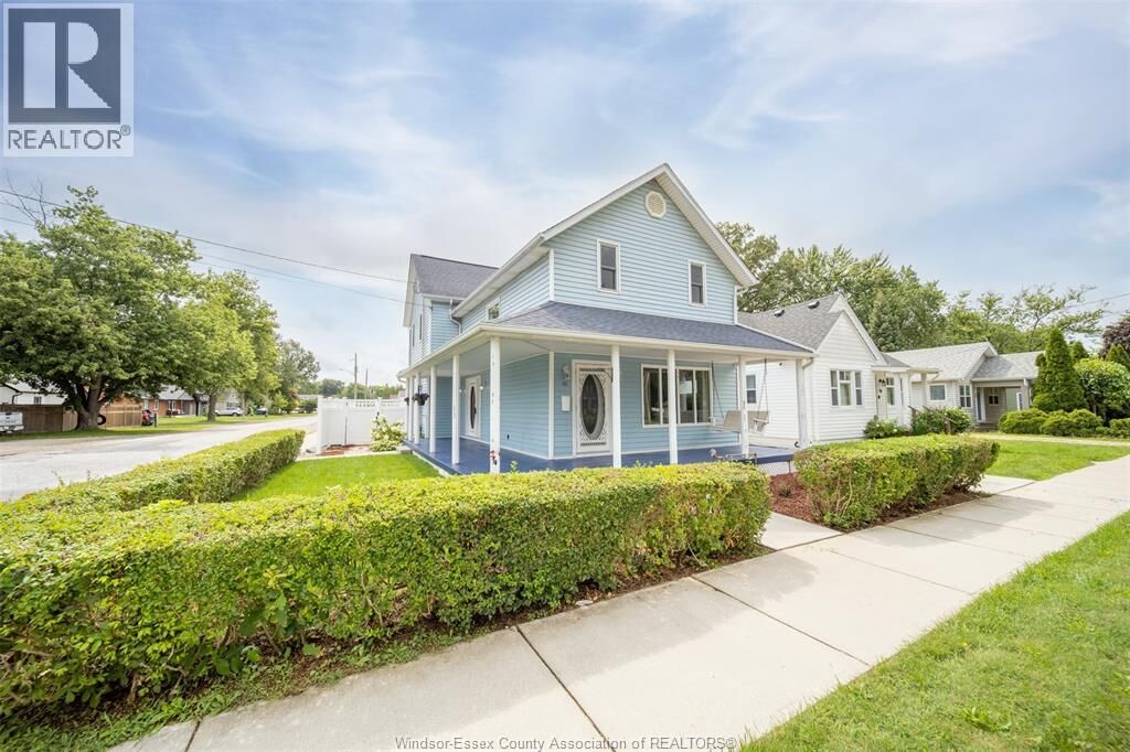 Property Photo:  90 Victoria  ON N8M 1M7 